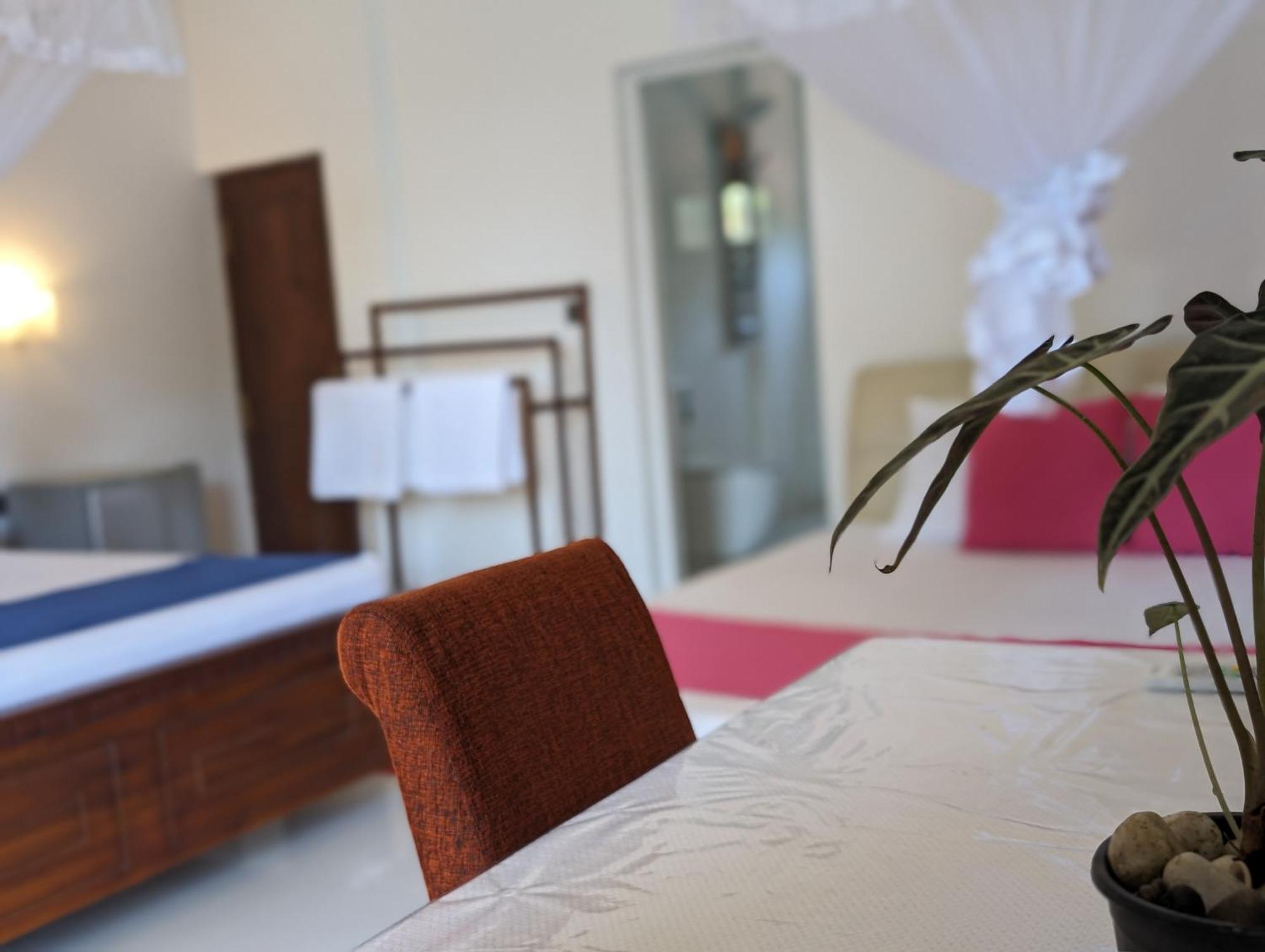 Sea Bay Inn Tangalle Exterior photo